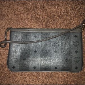 MCM clutch